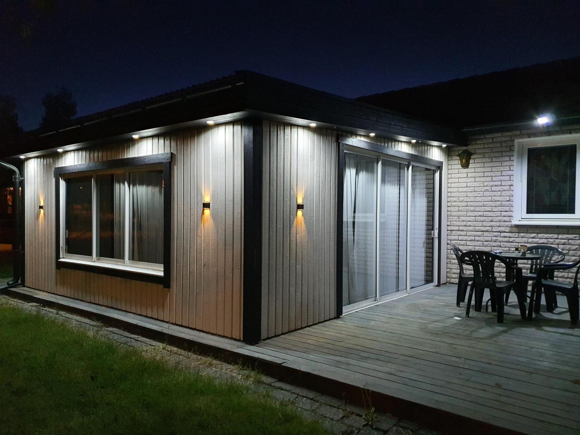 "Klippstigen" Villa For 10 Persons With Massage Chair, Sauna And Billiard Table Hultsfred Zimmer foto