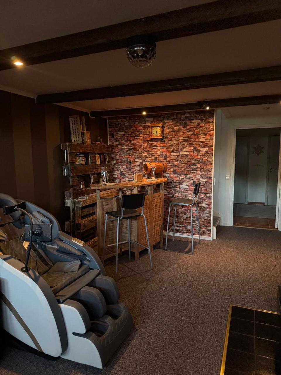 "Klippstigen" Villa For 10 Persons With Massage Chair, Sauna And Billiard Table Hultsfred Exterior foto